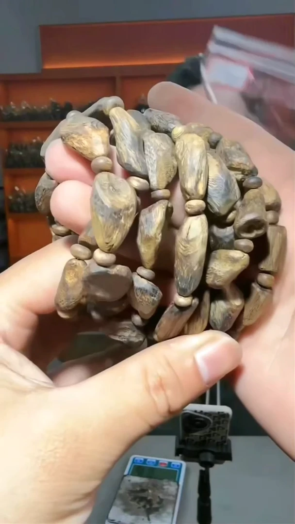 沉香手串91号多样性发一