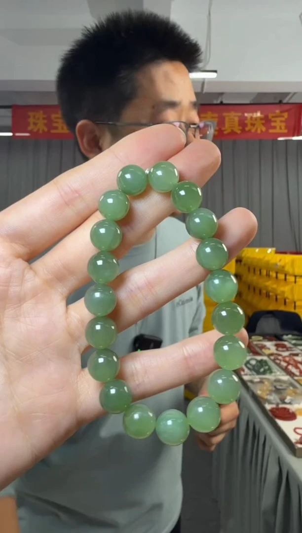 未镶嵌手串和田玉碧玉圆珠单圈手串约10mm