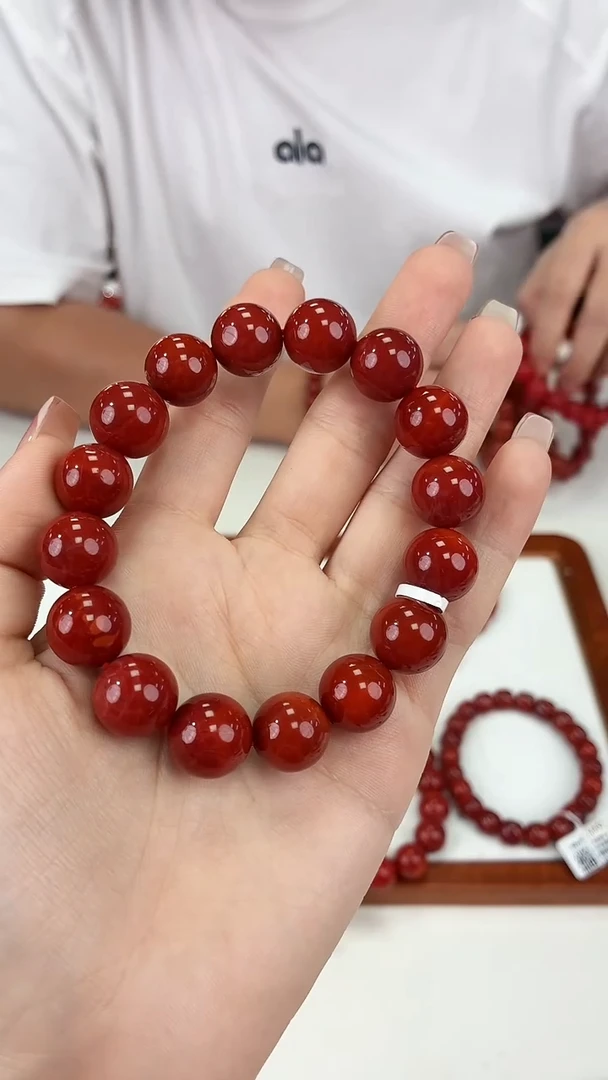 南红玛瑙瓦西手串13+未镶嵌一个/条