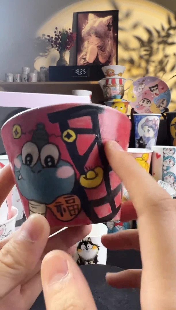【闪购商品】摆件手工手绘陶瓷小杯杯