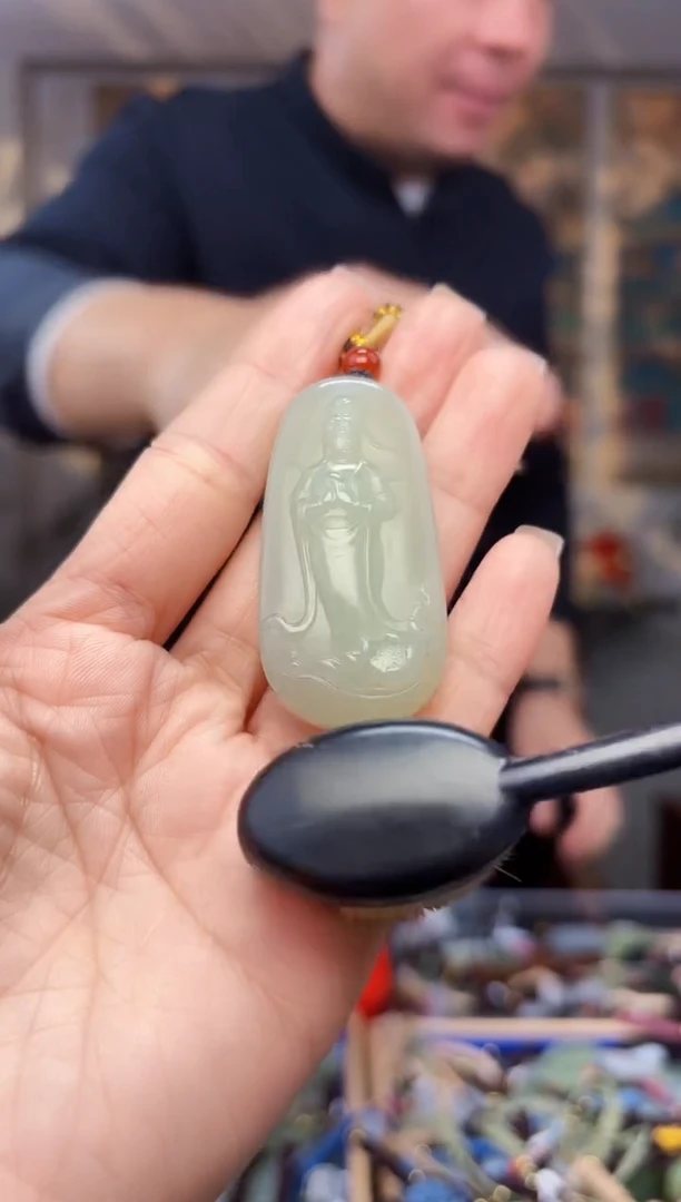 【闪购商品】和田玉挂件未镶嵌拍一发一