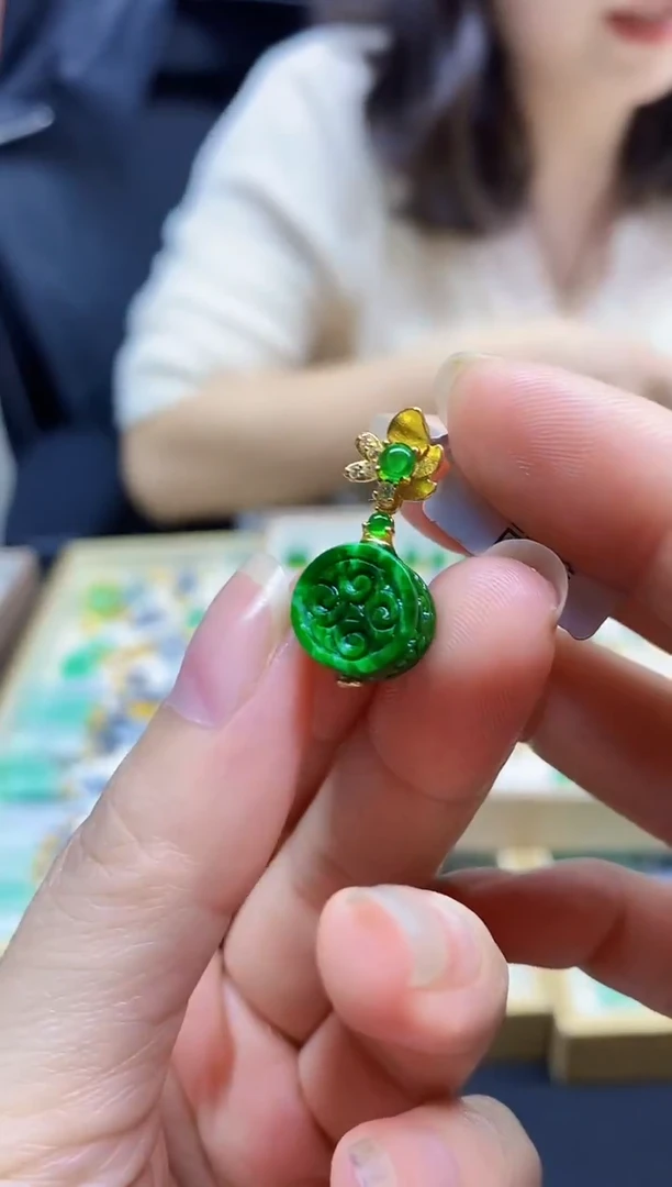 颈饰未镶嵌翡翠翡翠吊坠