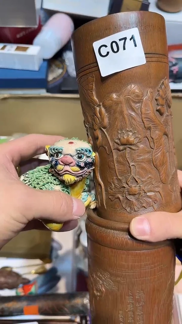 小**?哈哈哈两个071