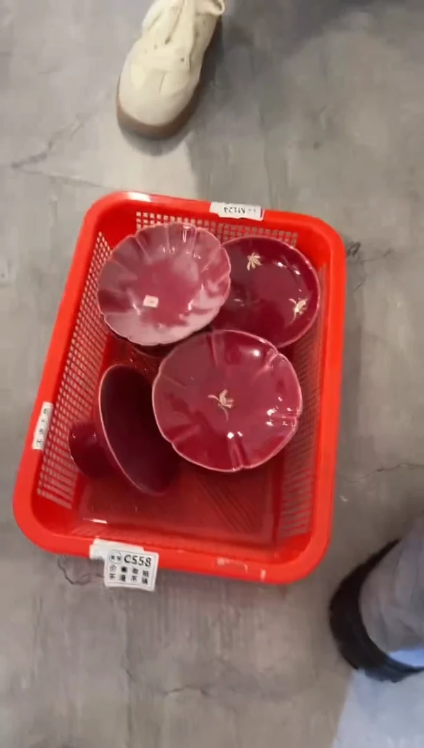 微瑕商品，介意勿拍 ②