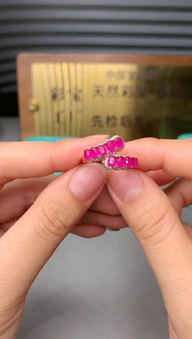 【闪购商品】红宝石戒指银S925镶嵌........