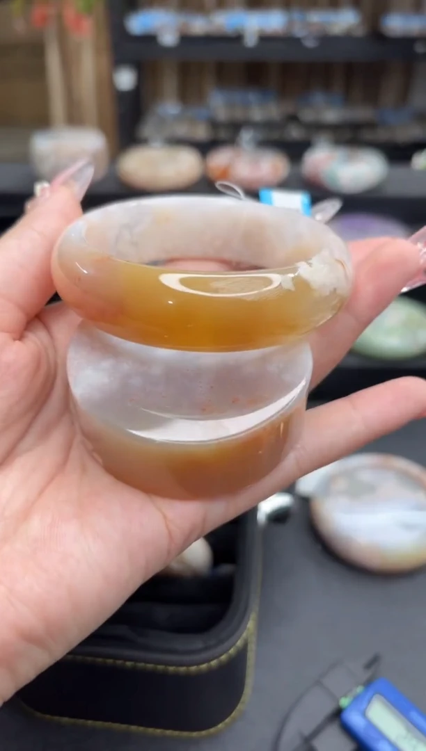 未镶嵌手镯石英质玉57(57圈赠送镯心)