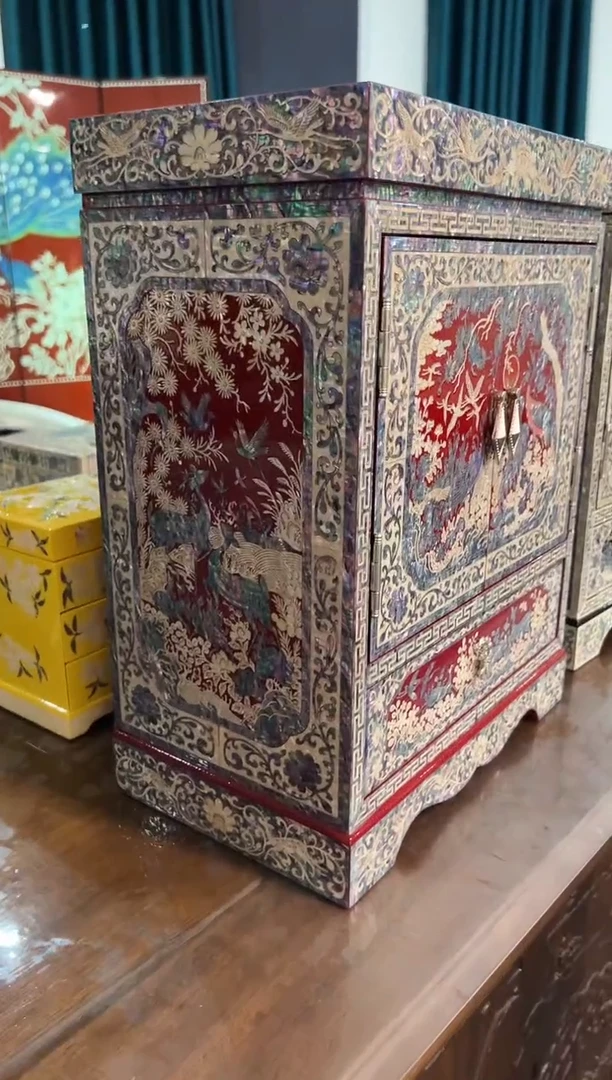 红底·弘贝雅螺钿漆器文化馆