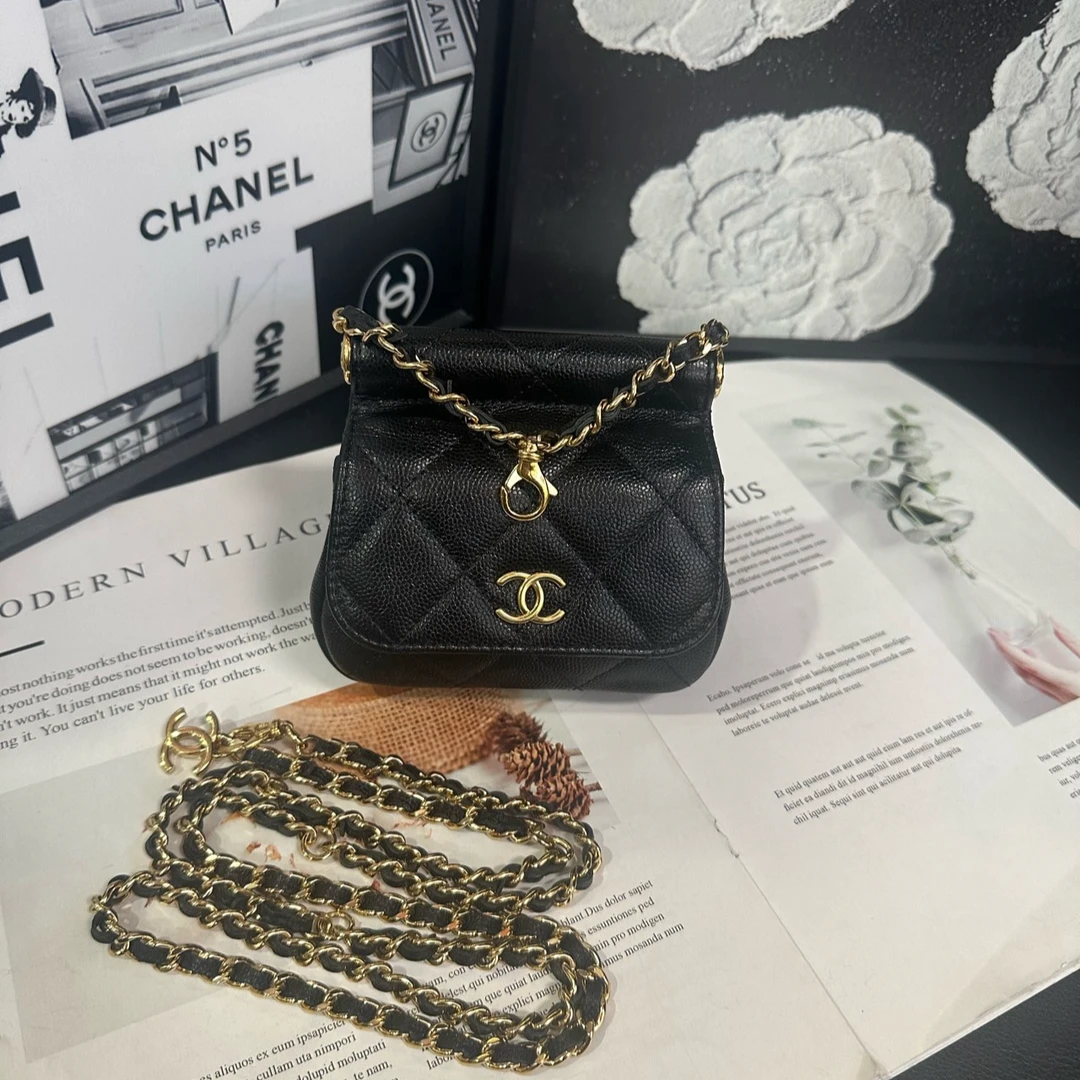 95新 Chanel/香奈儿 黑金22K贝壳斜挎包B2659
