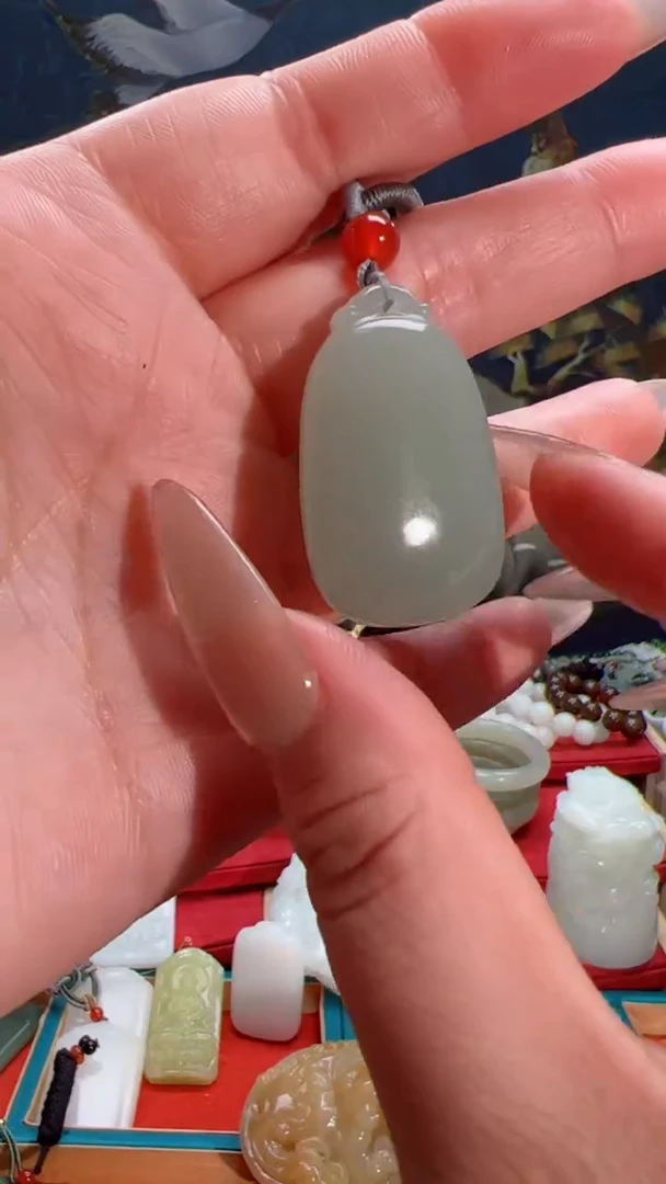 【闪购商品】和田玉吊坠未镶嵌1