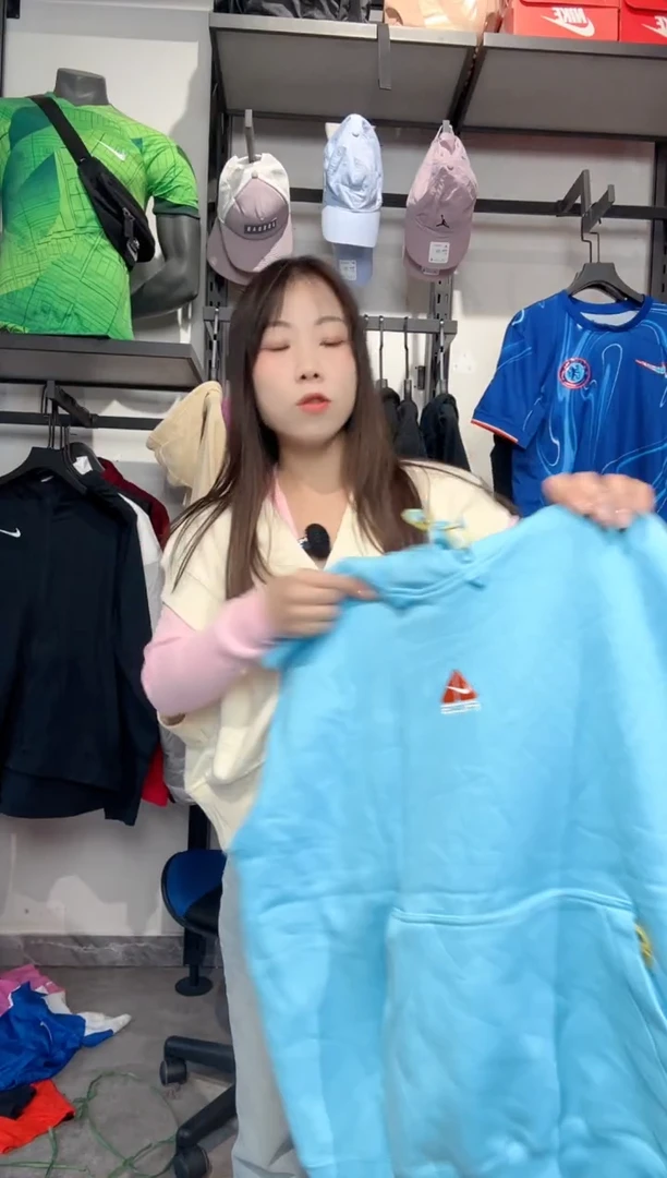 1480   编码 瑕疵款直播间过款为准 尺码