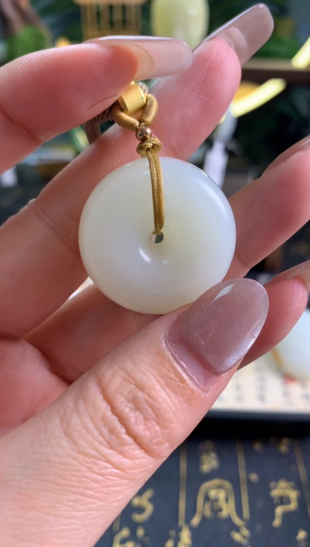 和田玉未镶嵌颈饰博古玉石新疆和田玉-平安扣