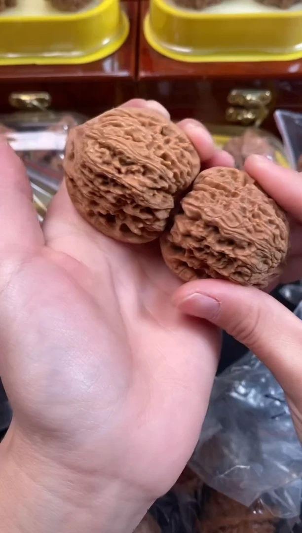 把件文玩核桃南疆石41尺s441