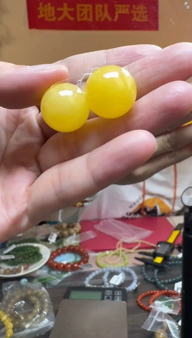 琥珀吊坠(不含链)未镶嵌约17-18mm俄料蜜蜡单珠多样性发一
