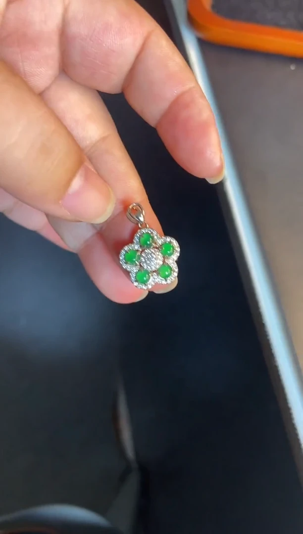吊坠(不含链)银S925镶嵌翡翠1