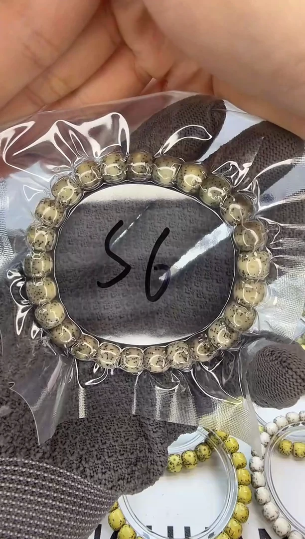 手串星月菩提9/8 贯穿留白 冰糖玉化 同枝果 背面星点细腻均匀