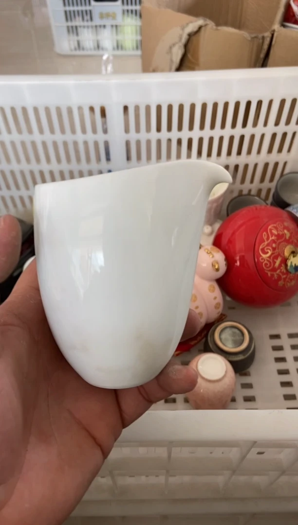 无运费险有瑕疵的摄影的产品有使用过的痕迹有点脏介意勿拍