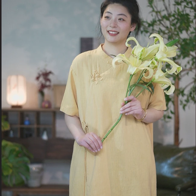 【大梅子推荐】设计款亚麻系带盘扣袍子MQ7096