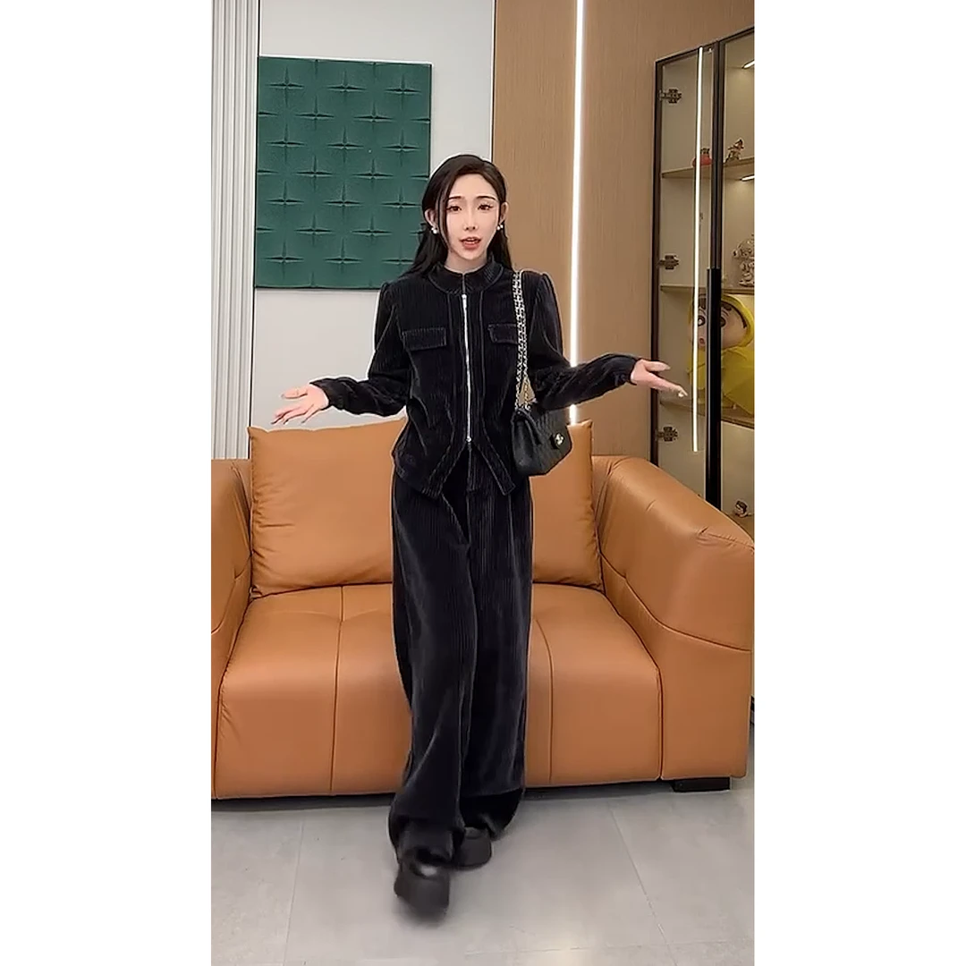 80569春秋冬款 显瘦减龄时尚百搭套装 拉链上衣+阔腿裤休闲两件套