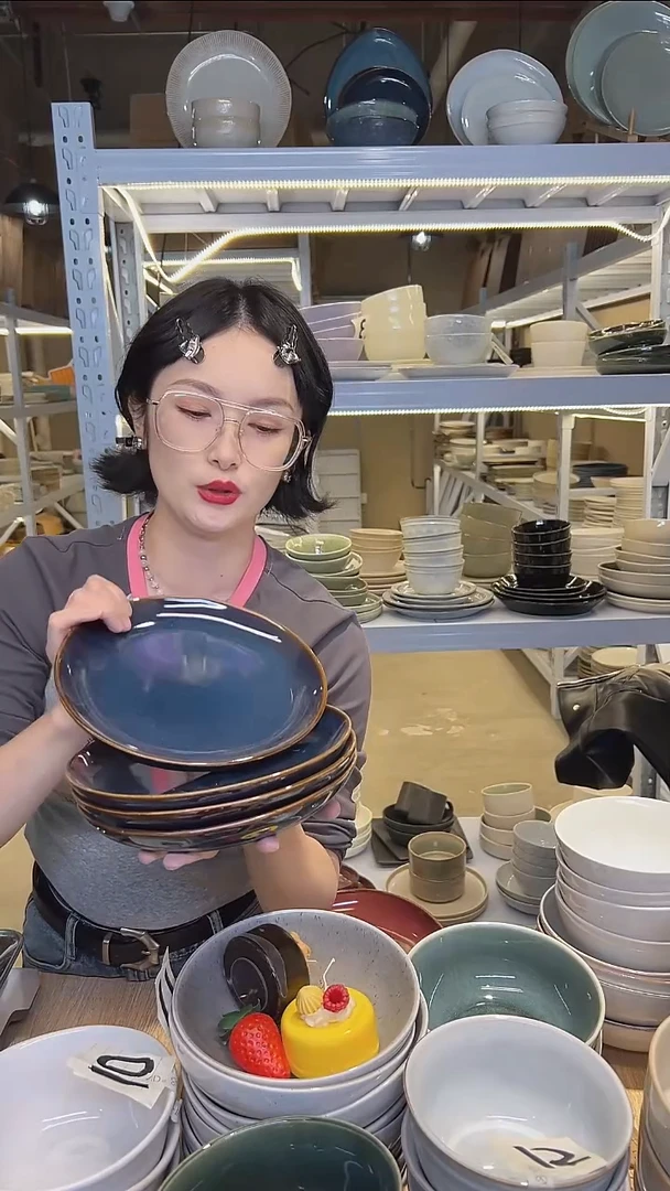 瓷89小盘外贸尾货高温釉下彩陶瓷餐具默认微瑕