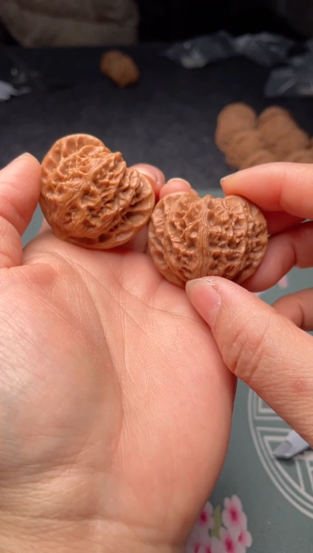 把件文玩核桃w179 宫灯38尺