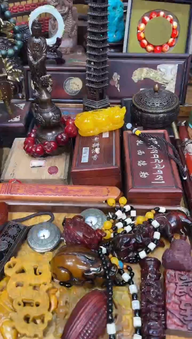 檀香紫檀（小叶紫檀）凯凯凯凯凯凯凯凯