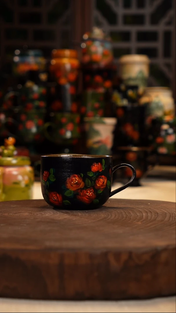 油画    手绘釉下彩杯子