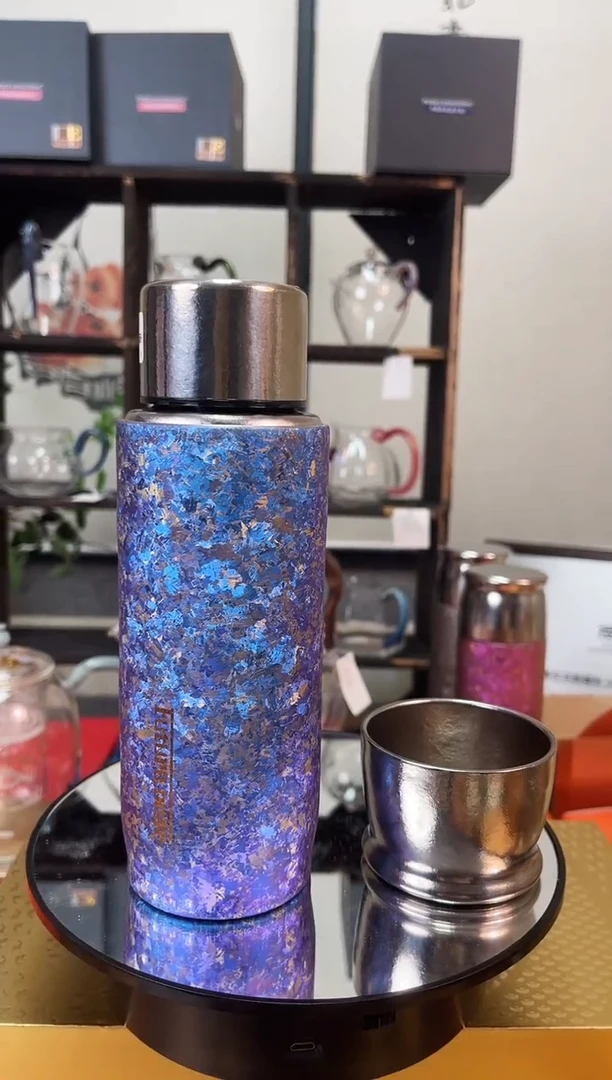 未来熊/钛杯/熏衣紫