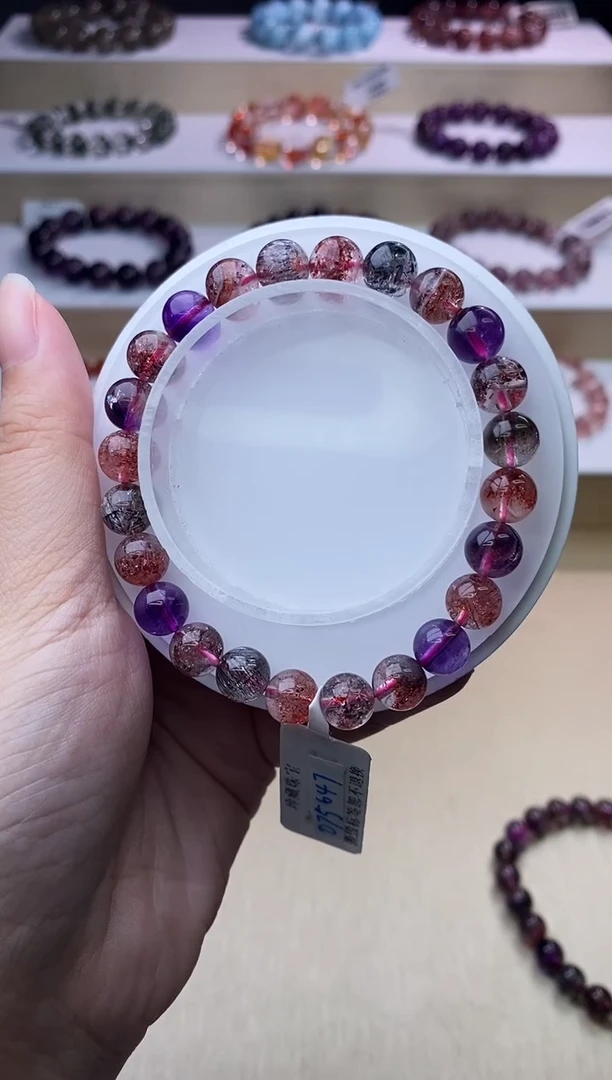 【闪购商品】水晶手链未镶嵌黑加仑超七单圈8m+