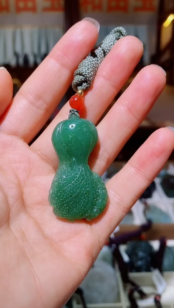 未镶嵌和田玉挂件1