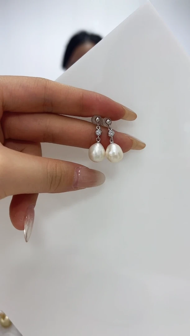 【闪购商品】淡水珍珠DA银S925镶嵌b524 巴洛克耳饰 9