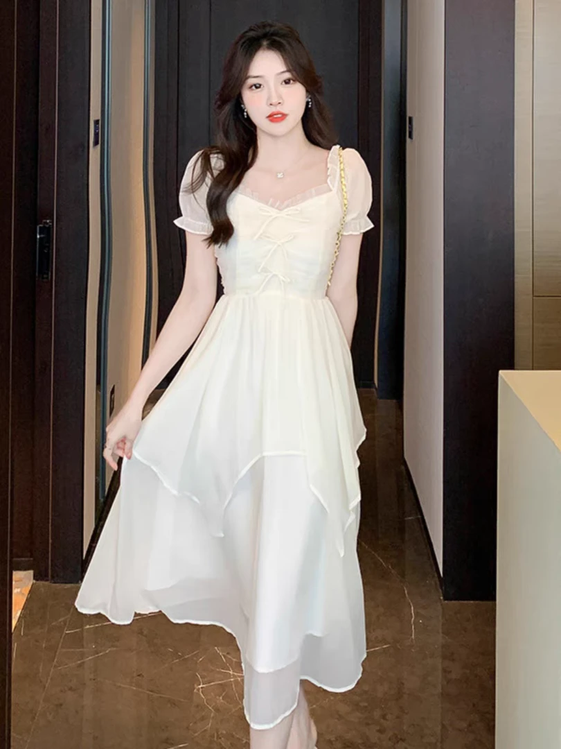 8672/设计感小清新风气质连衣裙(裙长110