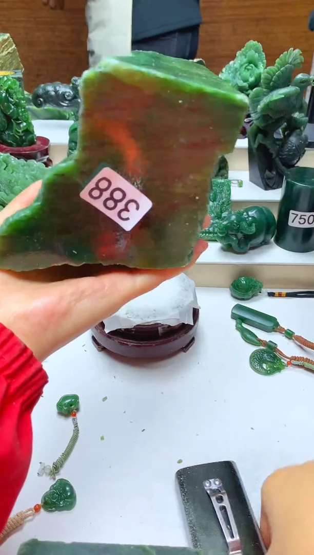 未镶嵌和田玉摆件1