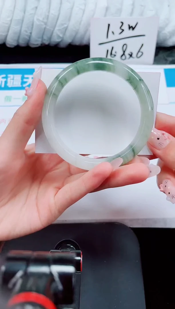 未镶嵌手镯石英质玉258-59/60