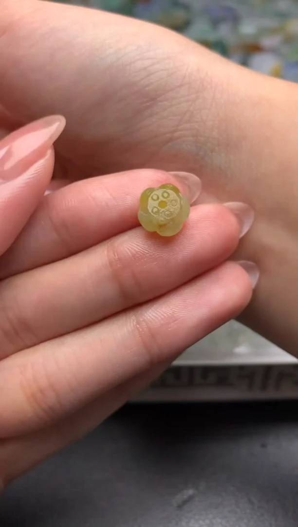 【闪购商品】定制翡翠未镶嵌毛货