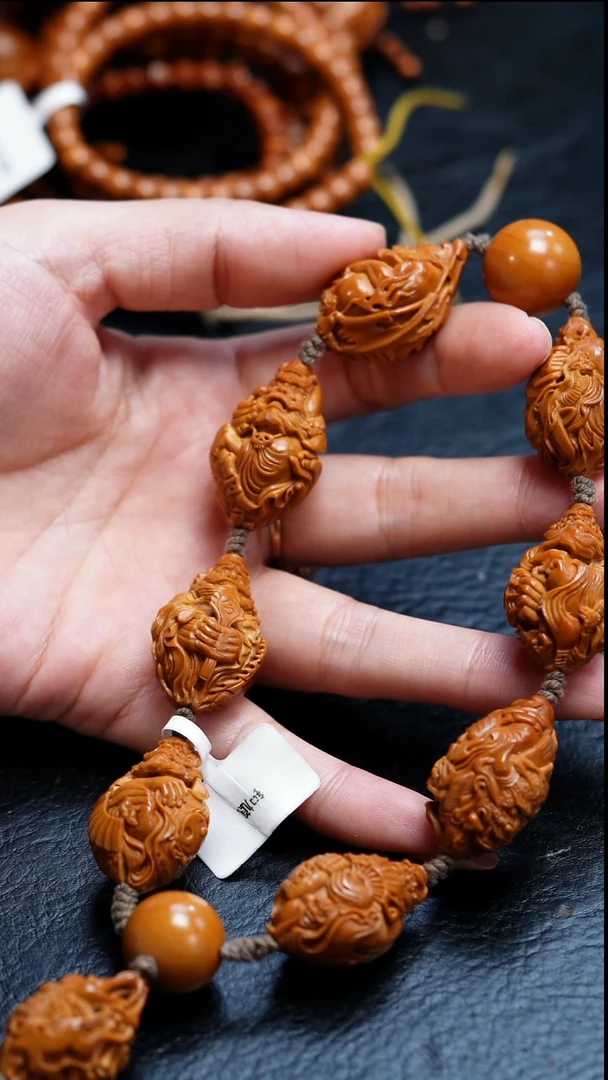 吊坠橄榄核u****6苏工橄榄核