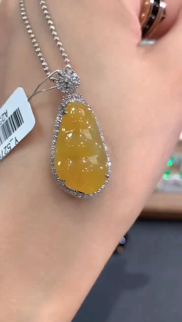 吊坠(不含链)18K金镶嵌翡翠a192
