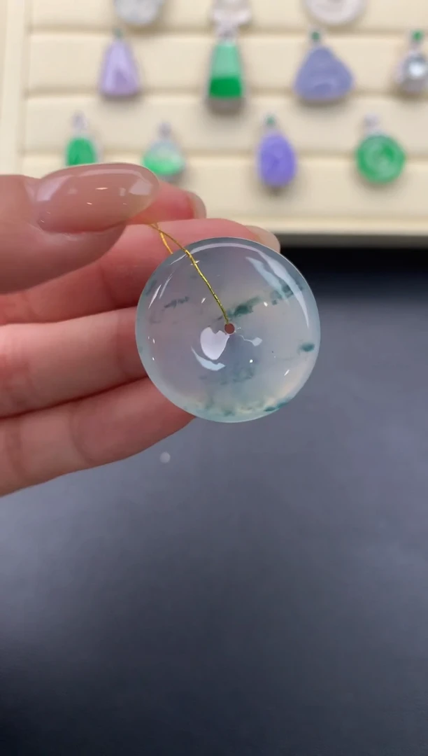 【闪购商品】翡翠颈饰未镶嵌Q805     