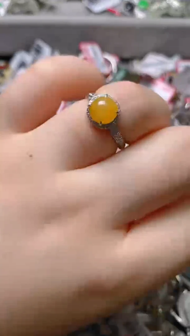 银S925镶嵌戒指翡翠百内无证书