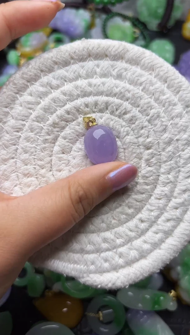 颈饰未镶嵌翡翠缅甸翡翠吊坠
