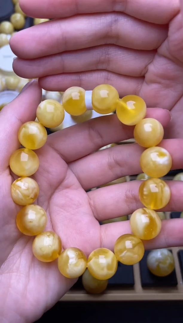 未镶嵌琥珀裸石大小姐珠宝77