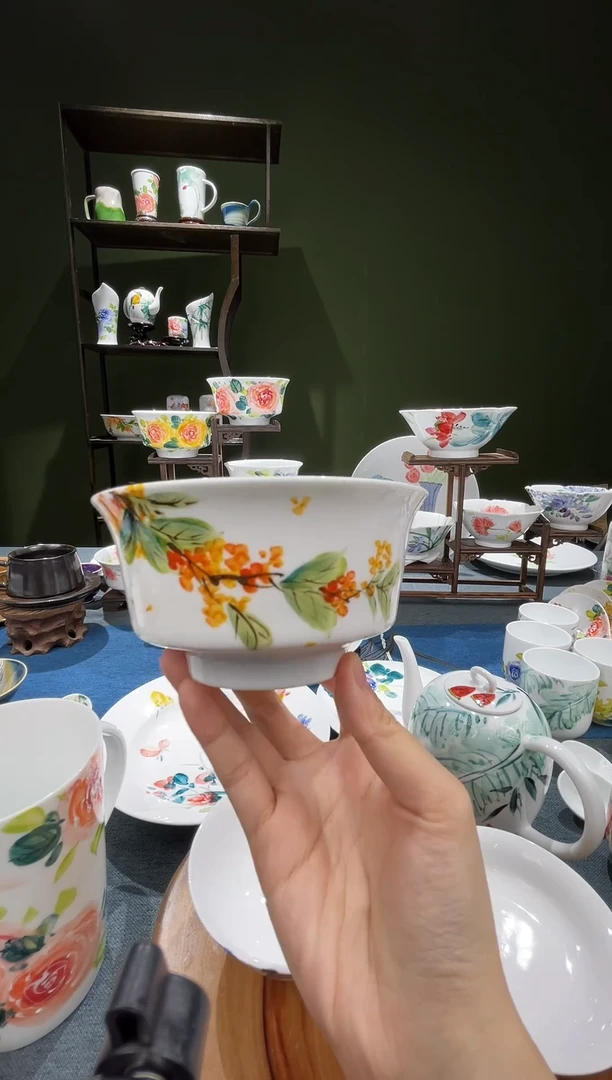 碗名****下景德镇高温釉下彩4.75英寸金钟碗桂花