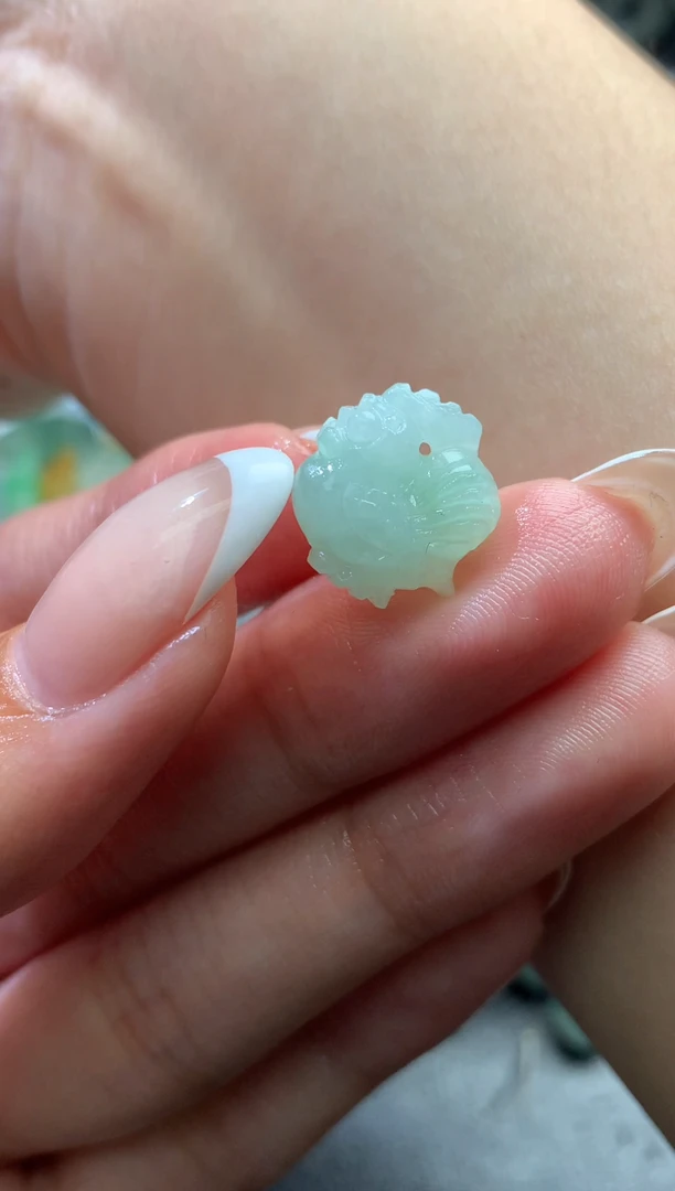 未镶嵌定制翡翠毛货