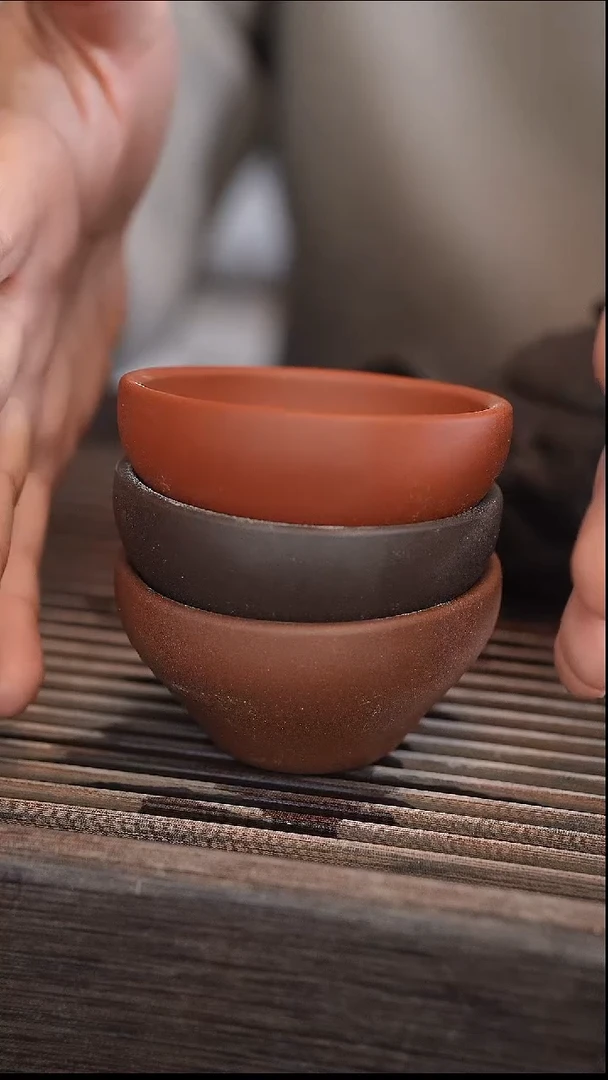 茶壶紫砂【发三个杯子】北红赤铁 黑金砂 变色龙 120cc【斗笠杯】