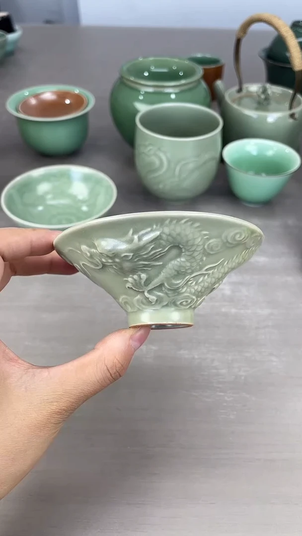 青瓷仓储福利清仓