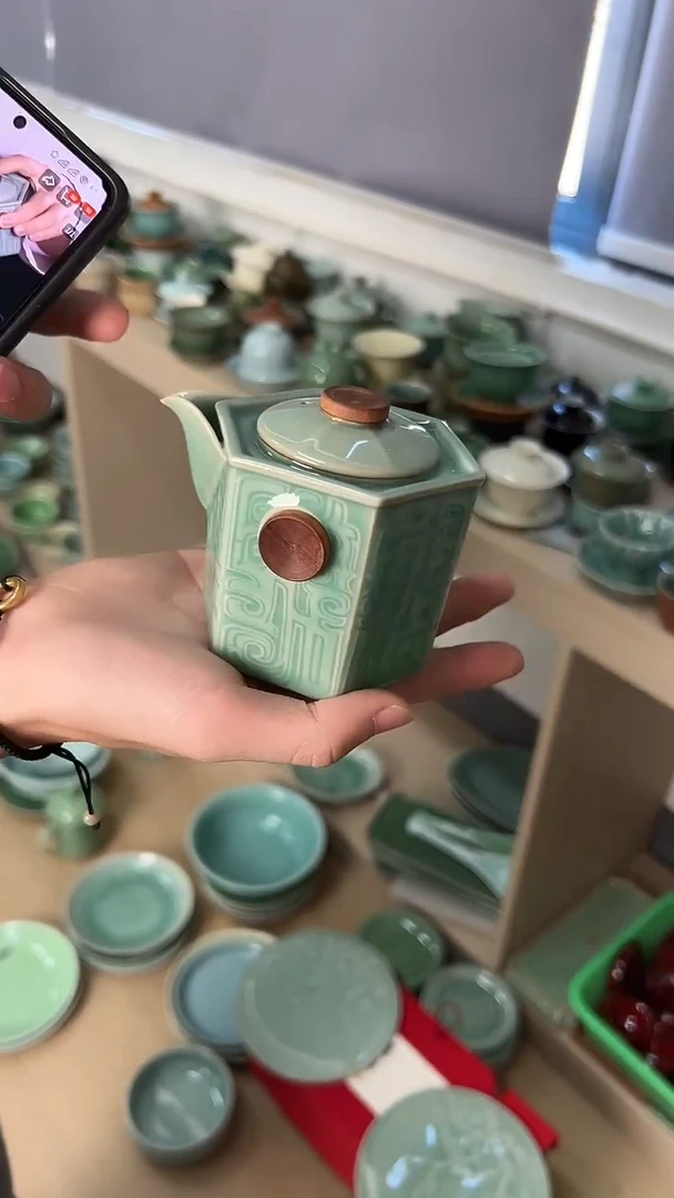 龙泉云间青瓷小米茶器