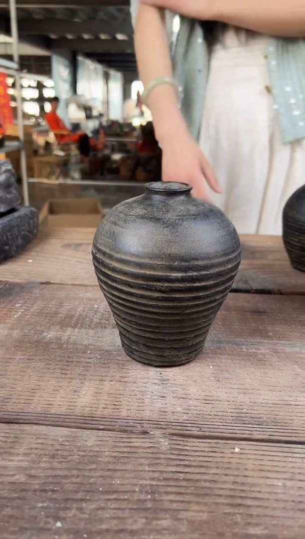 陶土【闪购商品】- 黑陶瓶（微瑕）