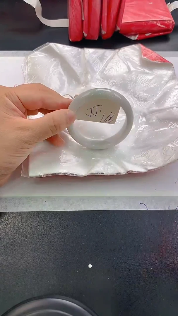 未镶嵌手镯翡翠166