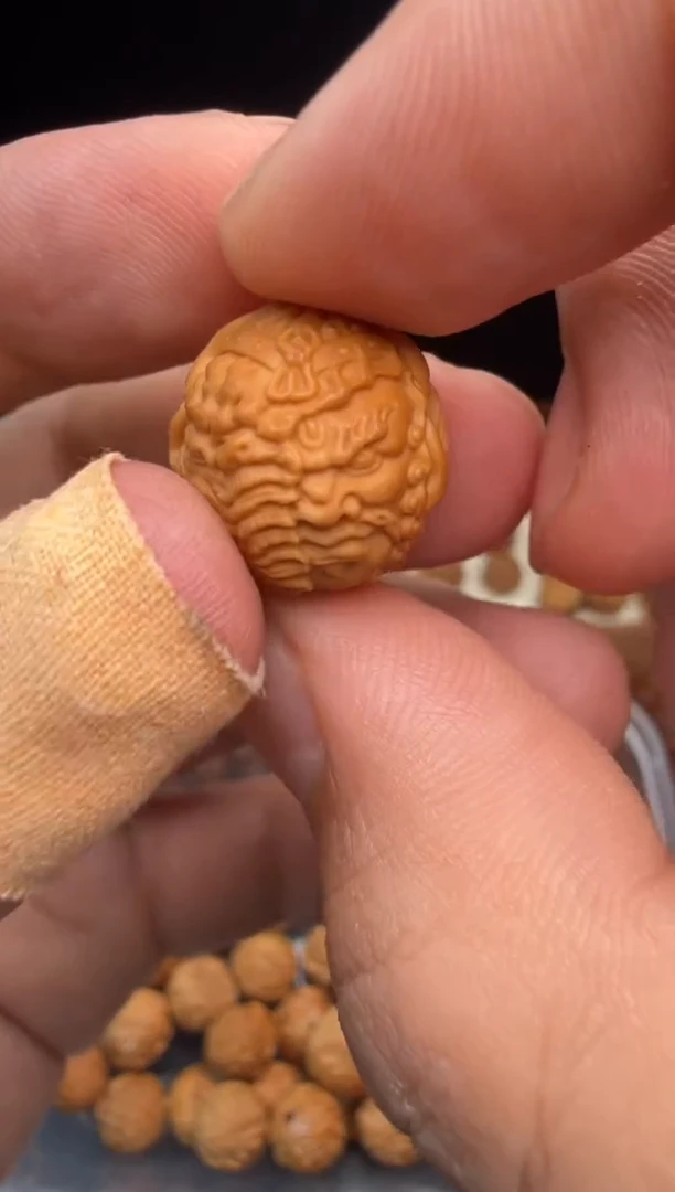 吊坠猴头核桃财象 素