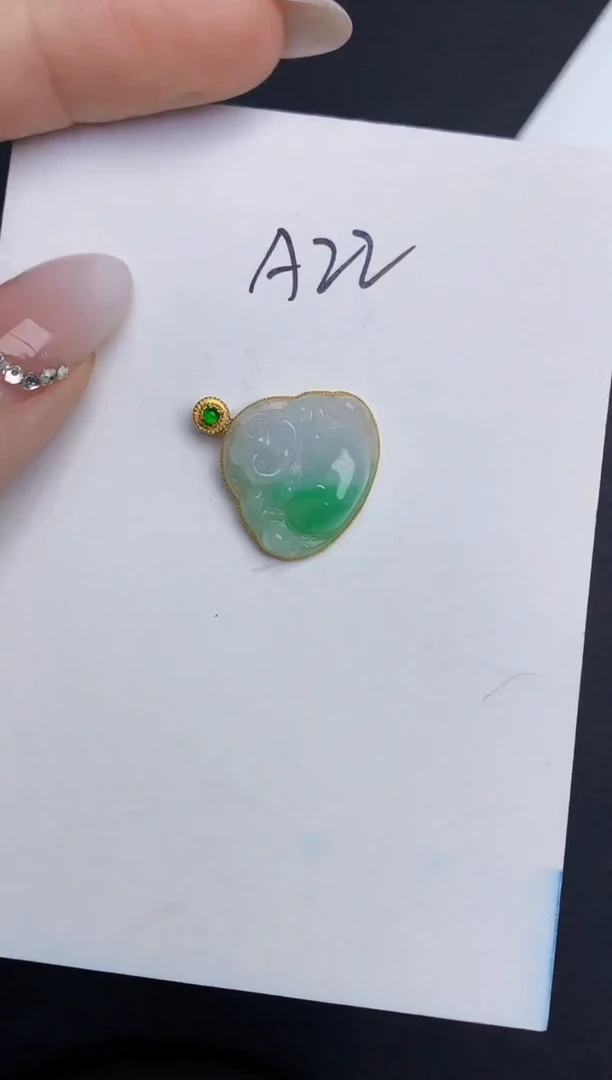 【闪购商品】翡翠颈饰18K金镶嵌00000000000