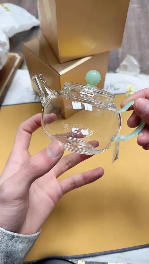 【闪购商品】其他风谜灵珠壶浅玉色